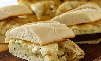 506-pesto-chicken-french-bread-750x250