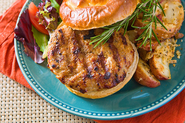 Rosemary-Smokehouse-Turkey750