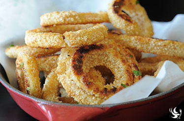 SEASONED ONION RINGS
