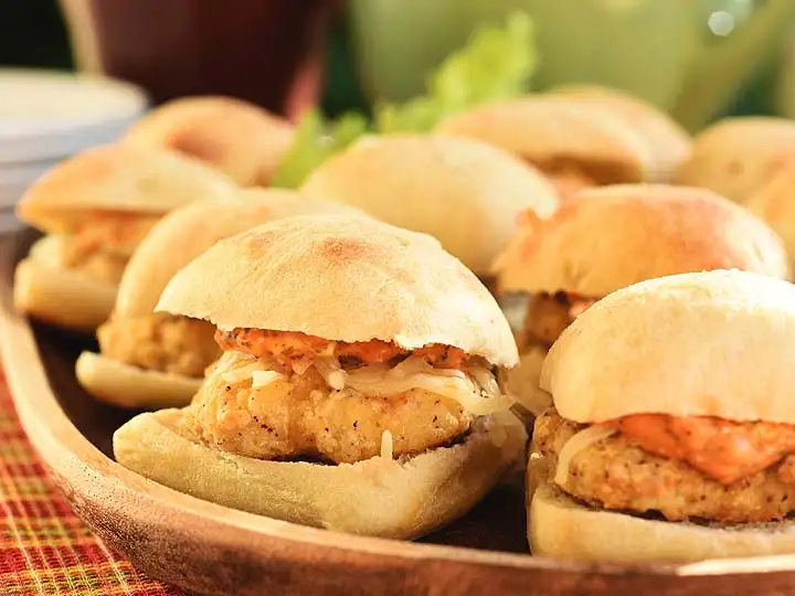 Buffalo Ranch Chicken Sliders