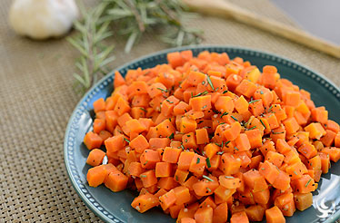 Rosemary Garlic Carrots